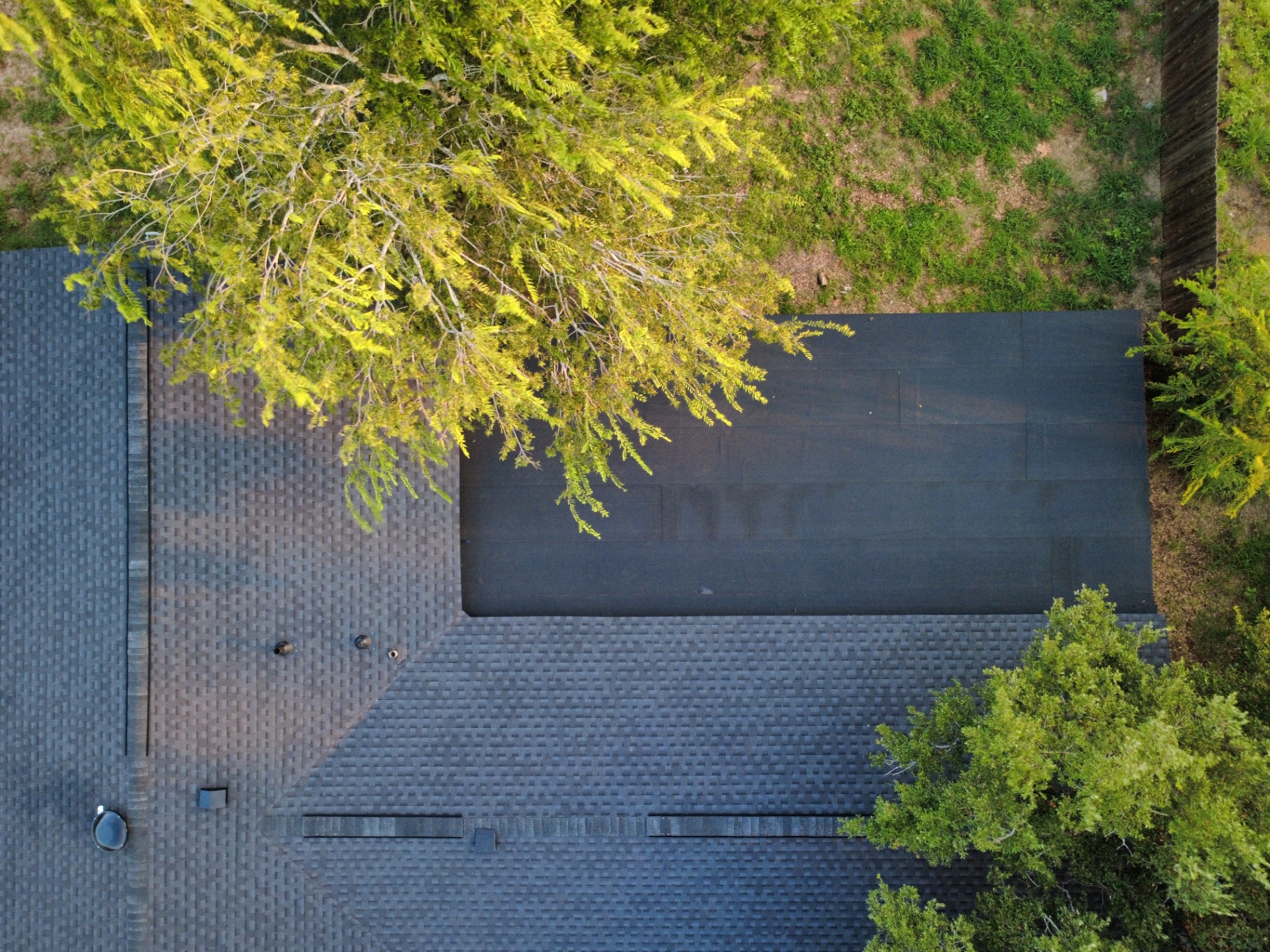 Pearsall roof dried in with underlayment before final GAF Timberline HDZ Class 3 shingle completion